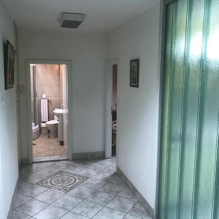 Kalamaras Apartments Skopje Bagian luar foto